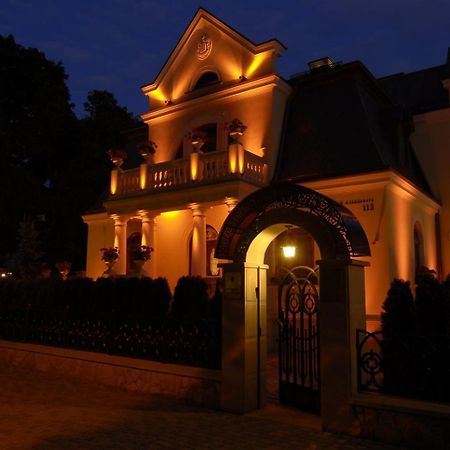 Luxury Boutique Andreevskiy ลวีฟ ภายนอก รูปภาพ