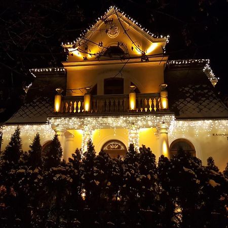 Luxury Boutique Andreevskiy ลวีฟ ภายนอก รูปภาพ
