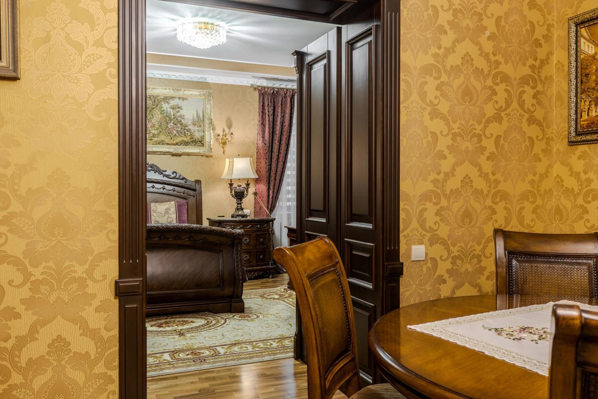 Luxury Boutique Andreevskiy ลวีฟ ภายนอก รูปภาพ